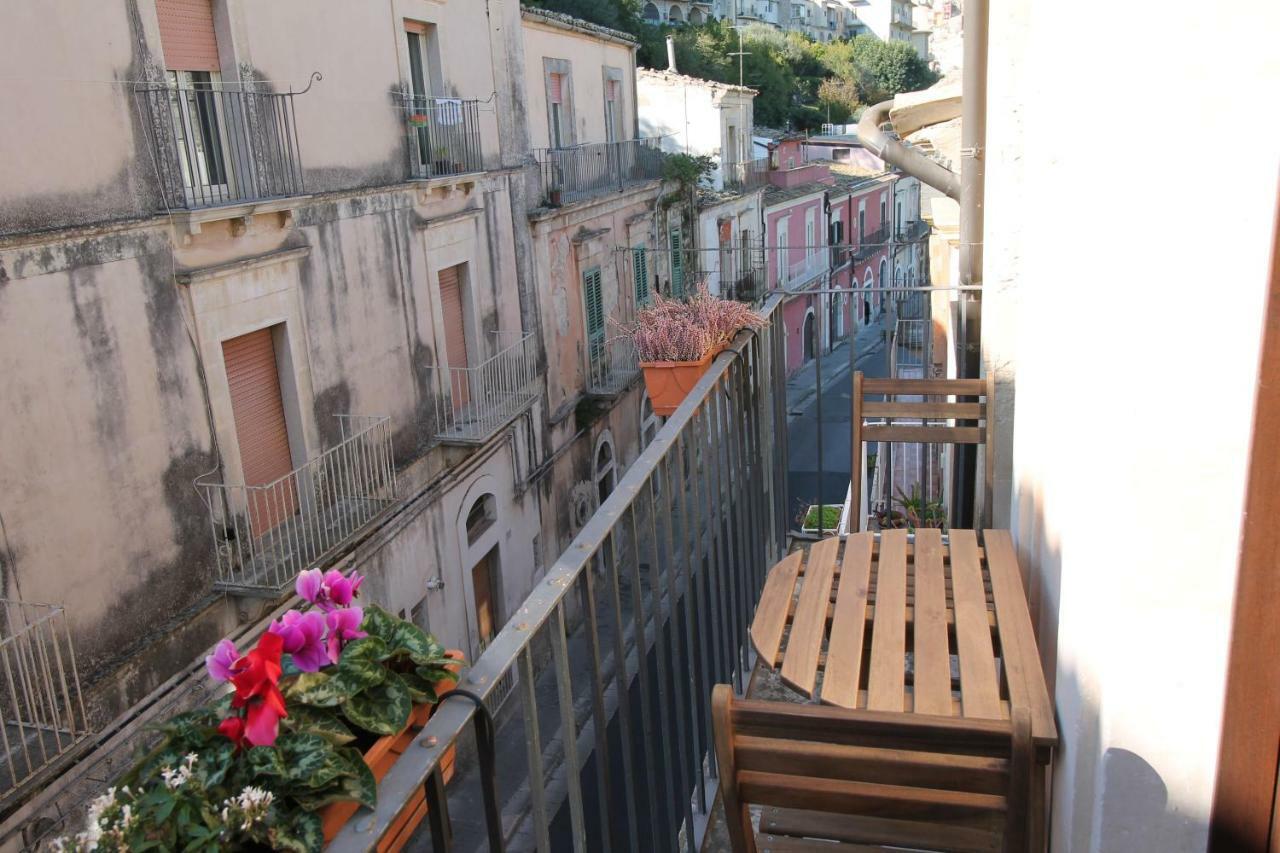Le Luci Su Ibla - Ospitalita Con Vista Bed & Breakfast รากูซา ภายนอก รูปภาพ