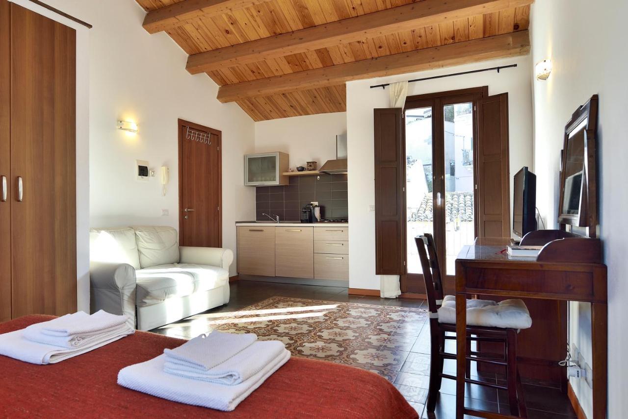 Le Luci Su Ibla - Ospitalita Con Vista Bed & Breakfast รากูซา ภายนอก รูปภาพ