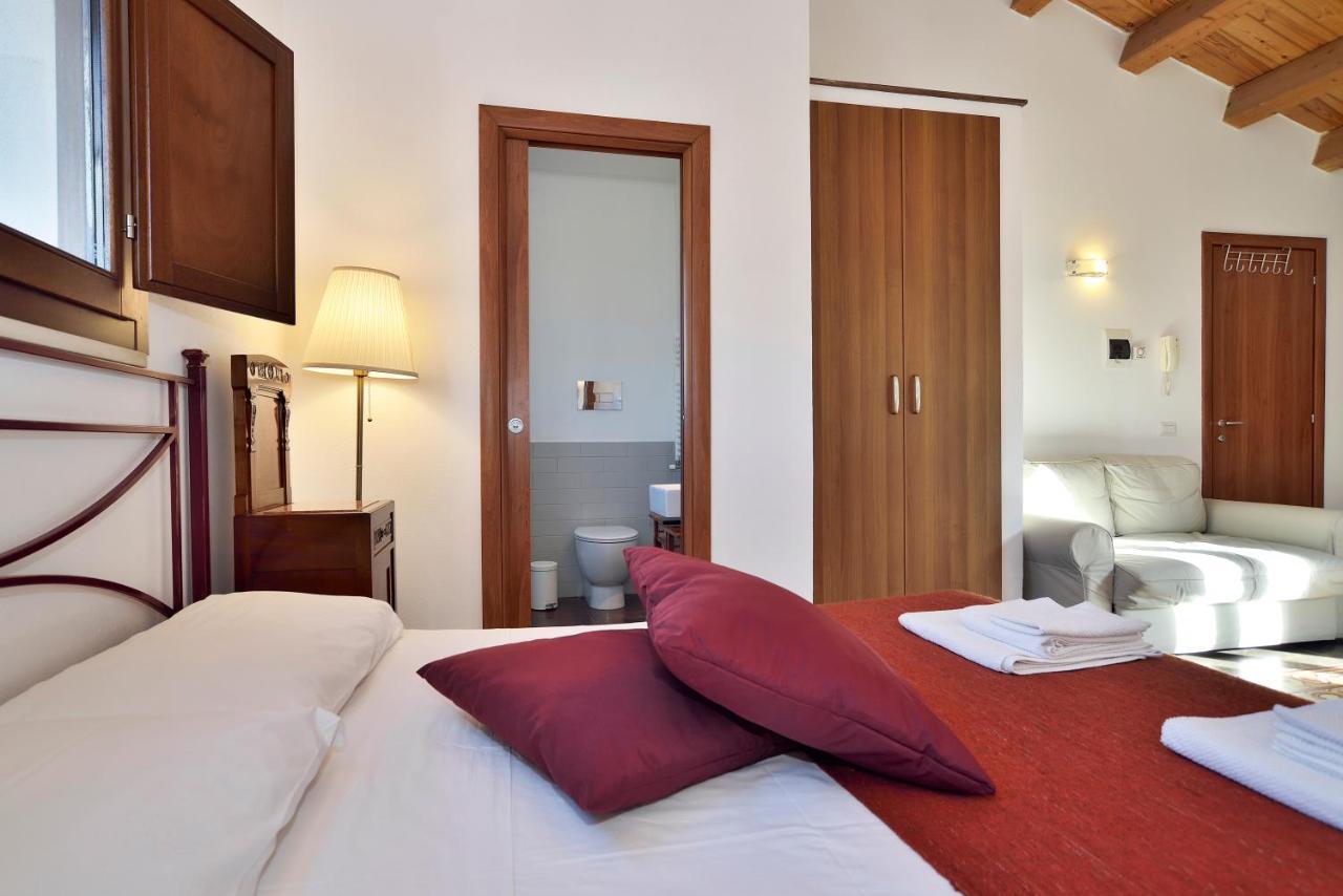 Le Luci Su Ibla - Ospitalita Con Vista Bed & Breakfast รากูซา ภายนอก รูปภาพ