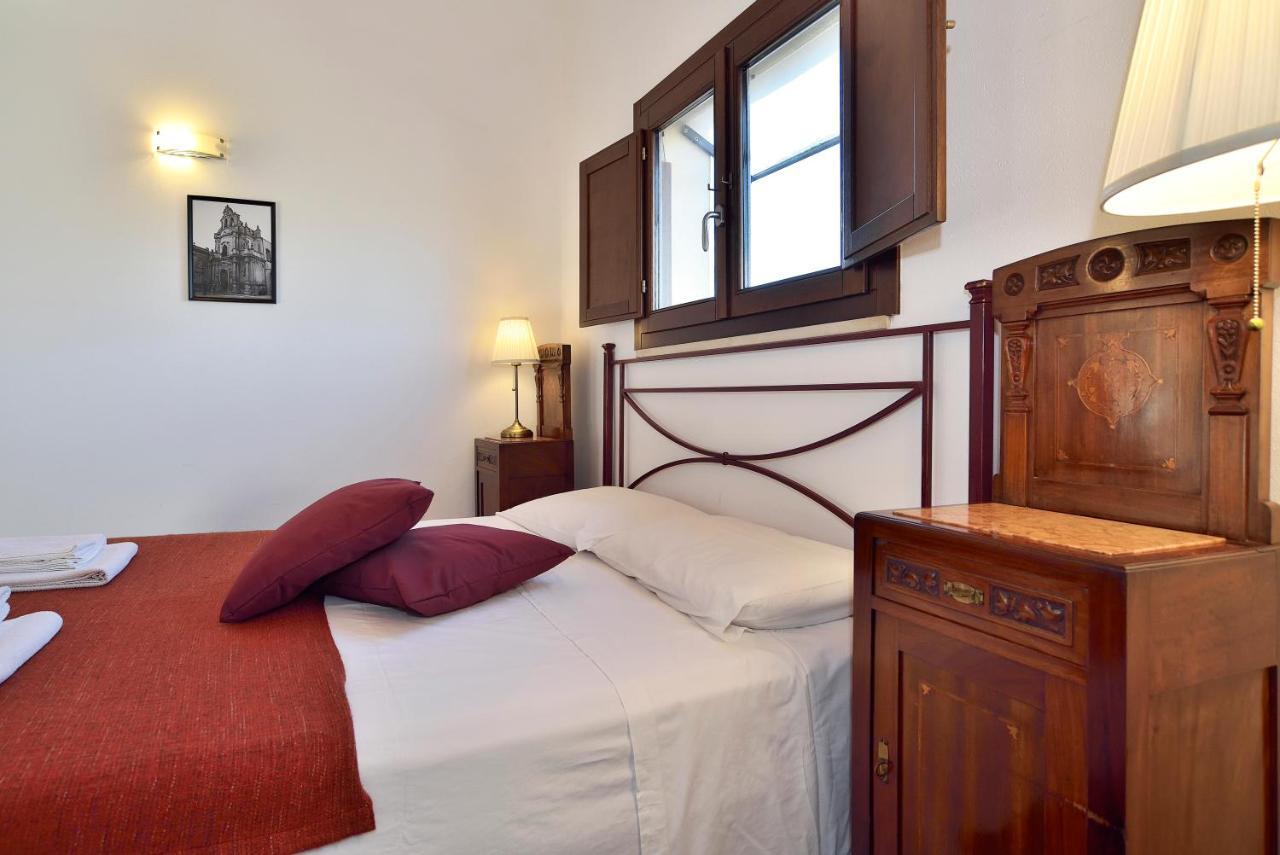 Le Luci Su Ibla - Ospitalita Con Vista Bed & Breakfast รากูซา ภายนอก รูปภาพ